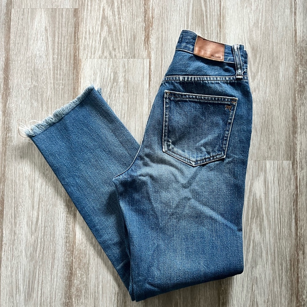 Madewell Perfect Vintage Jeans with Frayed Hem - 24 waist